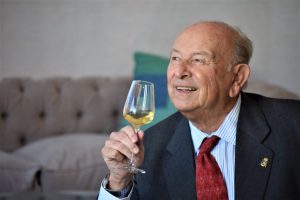 ADIÓS Y GRACIAS, ÁLVARO DOMECQ